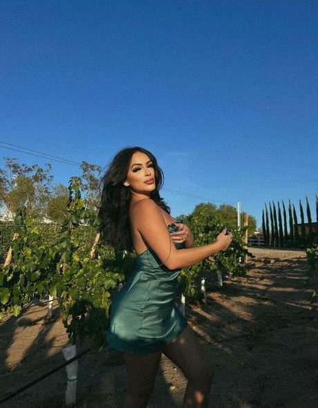Nacktes geleaktes OnlyFans-Foto von Rayleen Vega