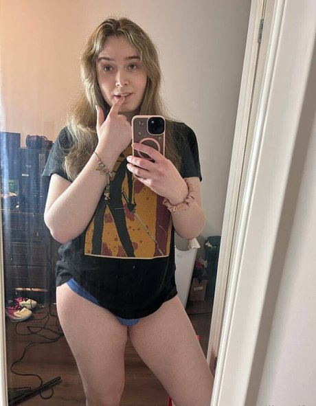 Lilxwolfy