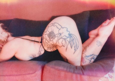 Nacktes geleaktes OnlyFans-Foto von Saintemarnie