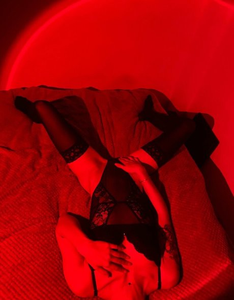 Nacktes geleaktes OnlyFans-Foto von Rosesvip2904
