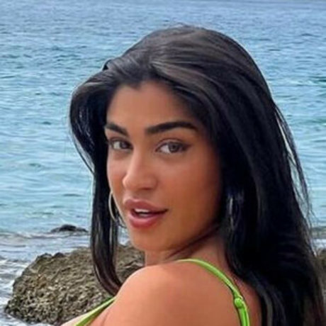 Nacktes geleaktes OnlyFans-Foto von Parmidashahh