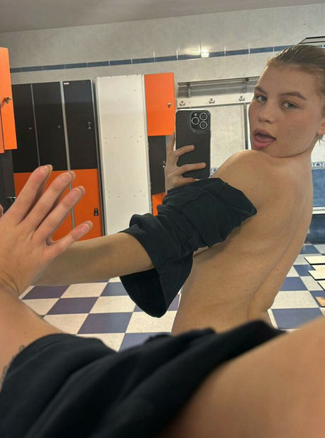 Nacktes geleaktes OnlyFans-Foto von Diana Eduardovich
