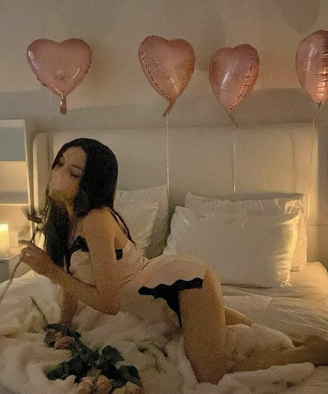 Nacktes geleaktes OnlyFans-Foto von Kaitlynn Rhenea Asmr
