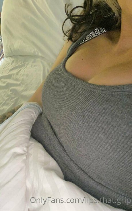 Nacktes geleaktes OnlyFans-Foto von Lipsthatgrip