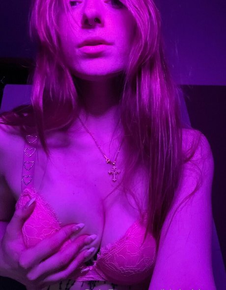Nacktes geleaktes OnlyFans-Foto von Blakebloom