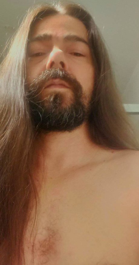 Nacktes geleaktes OnlyFans-Foto von Devil Rocker