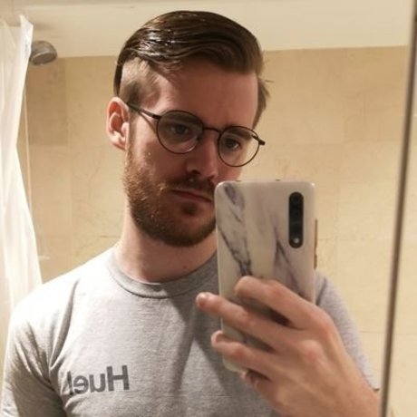 Nacktes geleaktes OnlyFans-Foto von Dancho