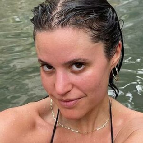 Nacktes geleaktes OnlyFans-Foto von Carly Morgan Gross