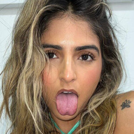 Nacktes geleaktes OnlyFans-Foto von Kim Rampersad