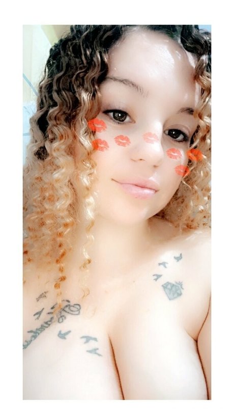 Nacktes geleaktes OnlyFans-Foto von Therealmissdaisy