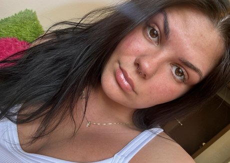 Nacktes geleaktes OnlyFans-Foto von Smokinonsativa