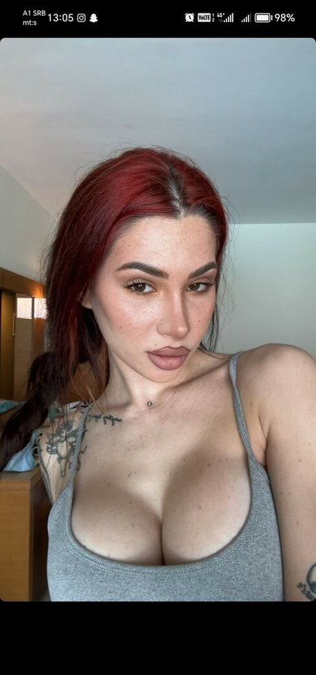 Nacktes geleaktes OnlyFans-Foto von Ukiq