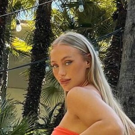 Nacktes geleaktes OnlyFans-Foto von Guusje Van Geel