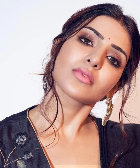 Nacktes geleaktes OnlyFans-Foto von Samantha Ruth Prabhu