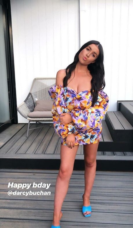 Nacktes geleaktes OnlyFans-Foto von Darcy Buchan