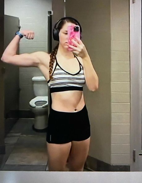 Nacktes geleaktes OnlyFans-Foto von Makayla Turner