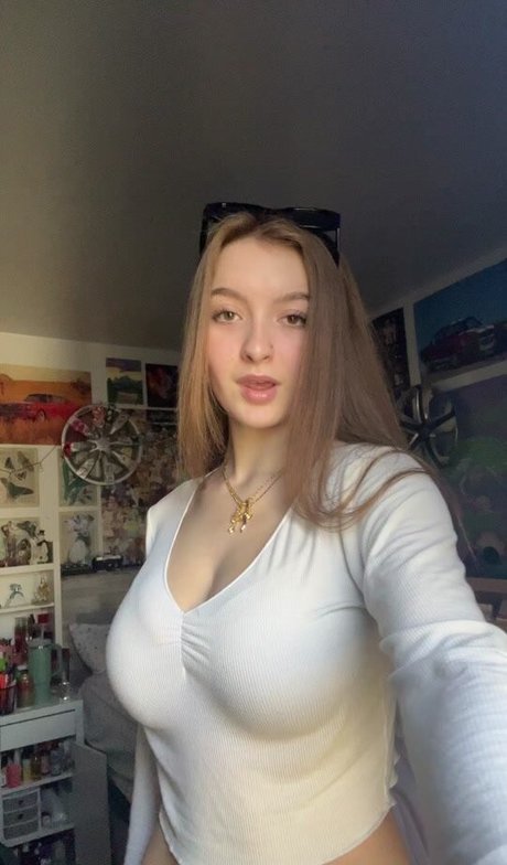 Nacktes geleaktes OnlyFans-Foto von Carlovesu333