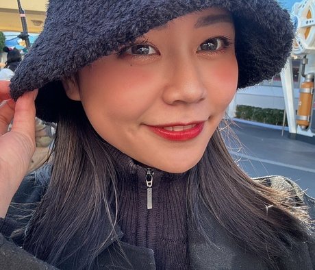 Nacktes geleaktes OnlyFans-Foto von Yu Tano