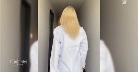 Nacktes geleaktes OnlyFans-Foto von Germanys Next Topmodel