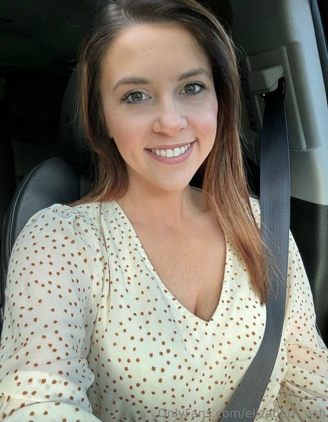 Nacktes geleaktes OnlyFans-Foto von Elizabethash