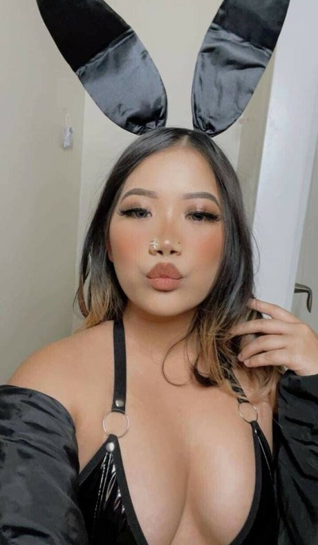 Asialee9