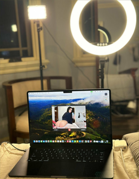 Nacktes geleaktes OnlyFans-Foto von Itskassielee