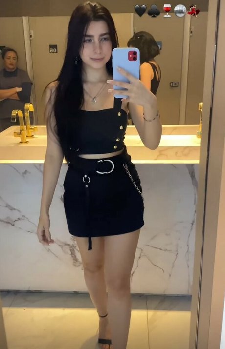 Nacktes geleaktes OnlyFans-Foto von Biagomez