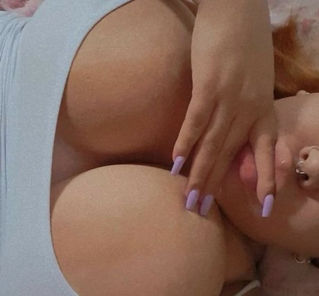 Nacktes geleaktes OnlyFans-Foto von Malaranjinha
