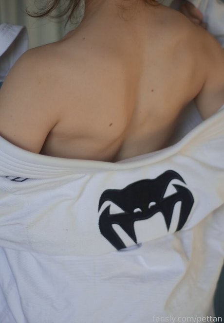 Nacktes geleaktes OnlyFans-Foto von Pettan