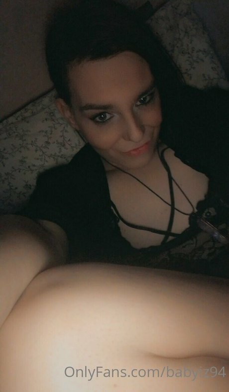 Nacktes geleaktes OnlyFans-Foto von Babyiz94