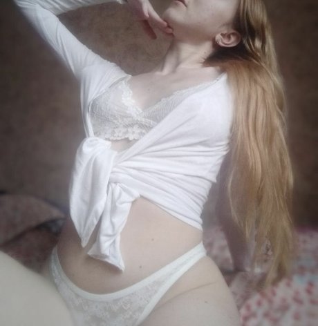 Nacktes geleaktes OnlyFans-Foto von Hannapilz