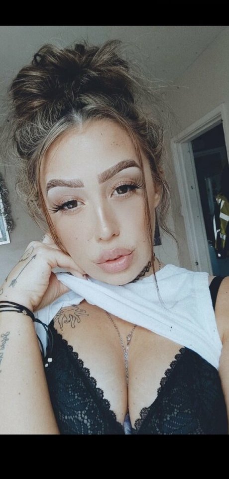 Nacktes geleaktes OnlyFans-Foto von Amysonly145