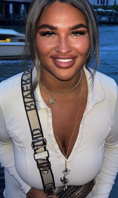 Nicole Barker