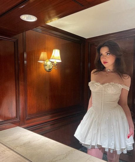 Nacktes geleaktes OnlyFans-Foto von Sophie Silva