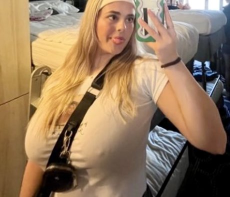 Sophia R