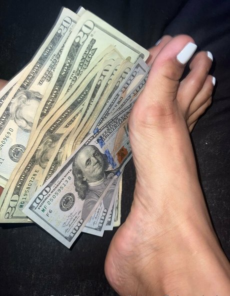 Nacktes geleaktes OnlyFans-Foto von Butterflybassbaby