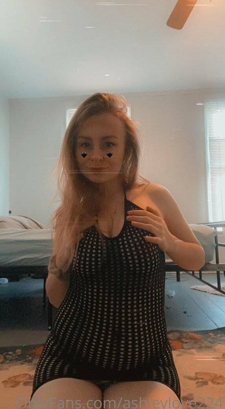 Nacktes geleaktes OnlyFans-Foto von Ashleylove224