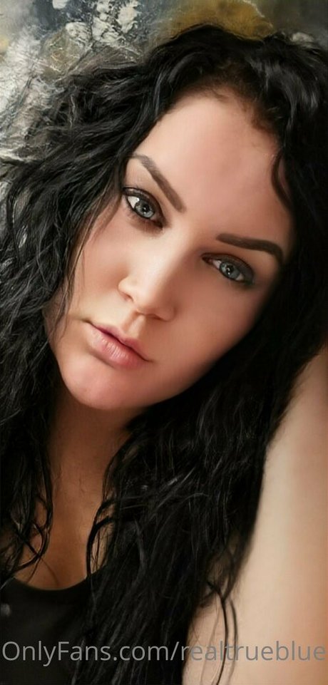 Nacktes geleaktes OnlyFans-Foto von Truestellablue