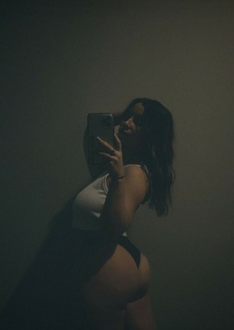 Nacktes geleaktes OnlyFans-Foto von Taybiddies