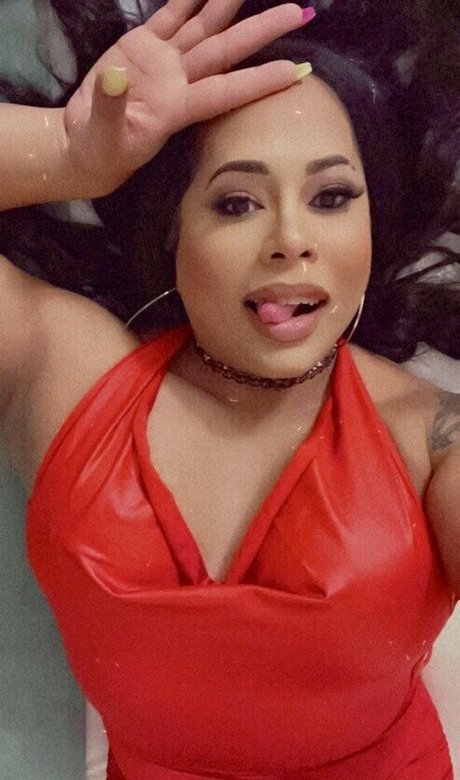 Nacktes geleaktes OnlyFans-Foto von Aew Wrestler Nyla Rose
