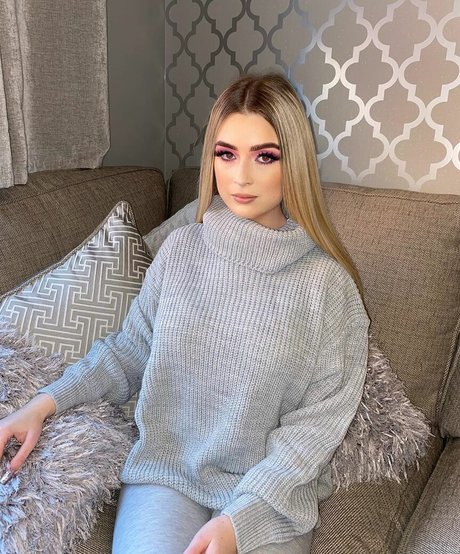 Nacktes geleaktes OnlyFans-Foto von Alex Estelle