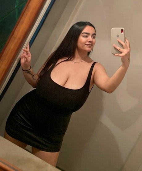 Nacktes geleaktes OnlyFans-Foto von Imzara