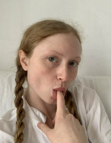 Nacktes geleaktes OnlyFans-Foto von Lilkristi