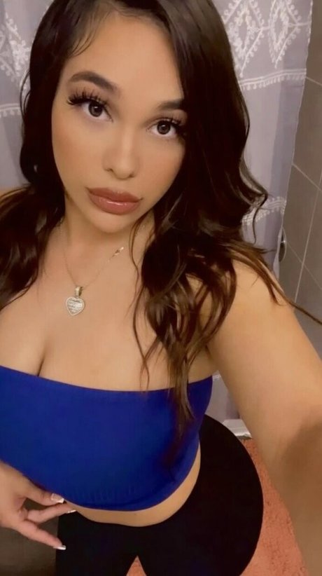Nacktes geleaktes OnlyFans-Foto von Officialjasmine512