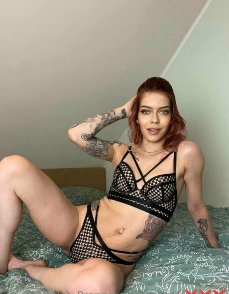 Nacktes geleaktes OnlyFans-Foto von Hotmumskyler