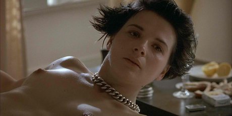 Nacktes geleaktes OnlyFans-Foto von Juliette Binoche