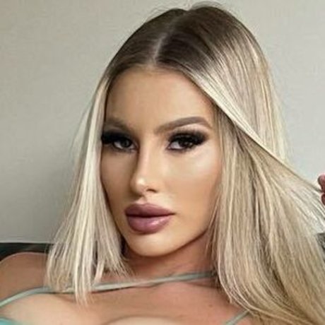 Nacktes geleaktes OnlyFans-Foto von Misssdanniilouise