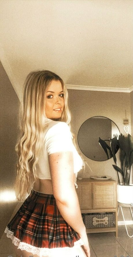 Nacktes geleaktes OnlyFans-Foto von Bunnyy101