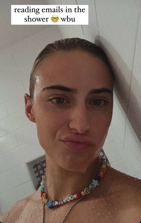 Nacktes geleaktes OnlyFans-Foto von Kailanovak