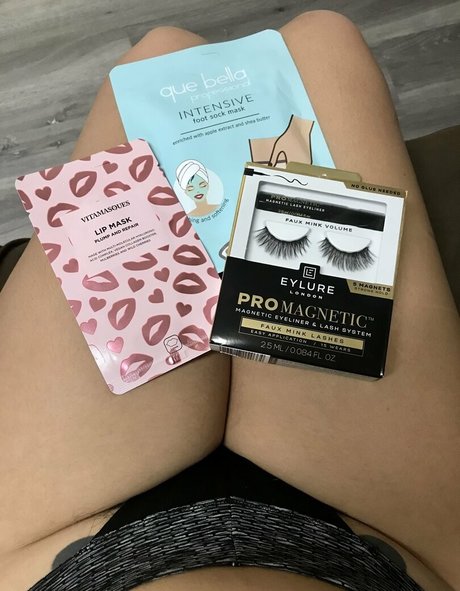 Nacktes geleaktes OnlyFans-Foto von Acidaddict